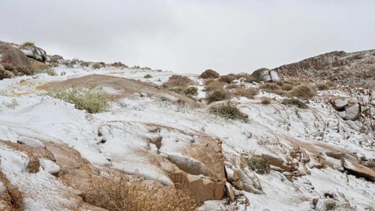 Snow blankets parts of Saudi Arabia's mountains amid chilly week