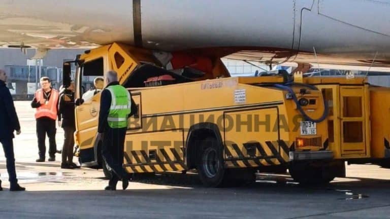No injuries reported after Emirates aircraft hits ground vehicle at Moscow Domodedovo