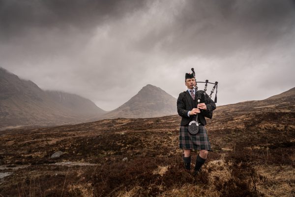 Austrian Piping Society Tartan in Scotland (in Schottland)