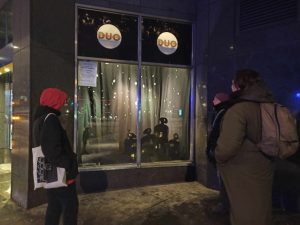 Lena kolenka Rammi -ISOLATED/Connected