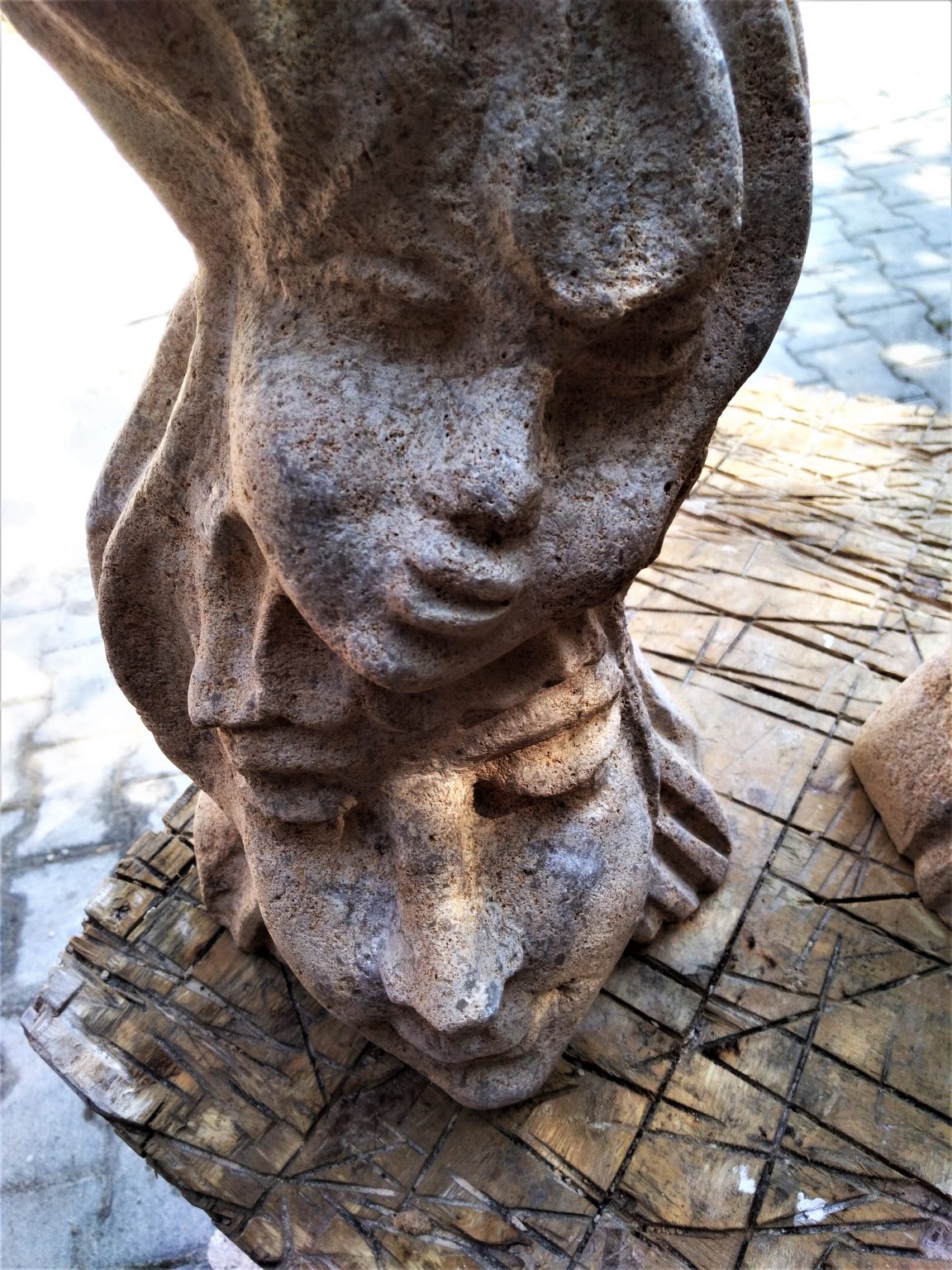 Classics sculpture Dorian Vanhorenbeeck Dentelles art de joana vasconcelos blog graphiste sculptures photos ver vie