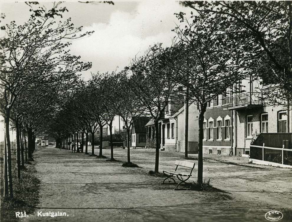 Kustgatan på Råå