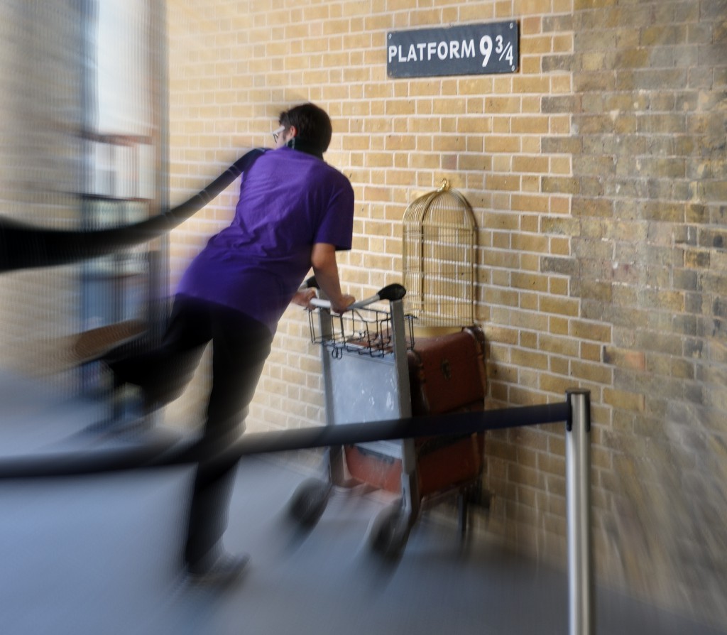 Harry Potter Platform 9 3/4