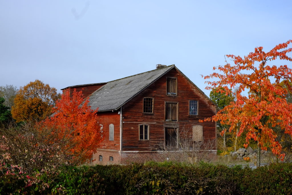 rustic old farm house höör train station