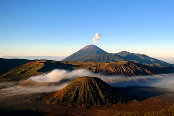 Giorno 6 - Trekking sul Bromo e trasferimento per Kawah Ijen