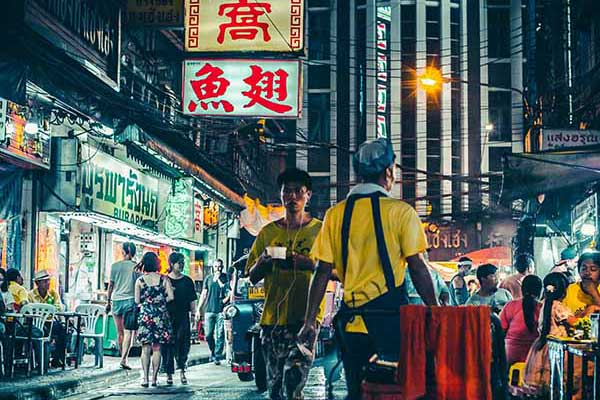 GIORNO 3 - Mercato sulla ferrovia, mercato galleggiante e serata a Chinatown