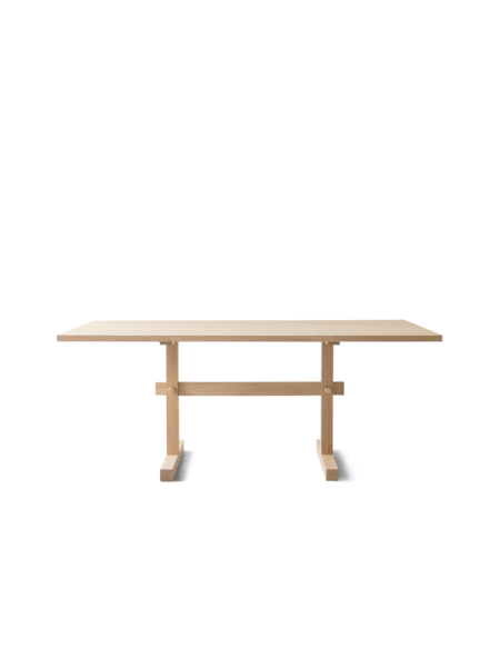 Dining table – Eberhart Furniture