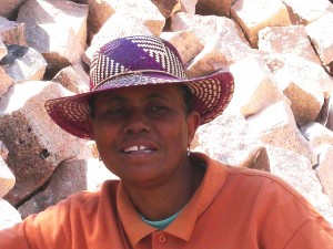 Noëline Razanadrakoto. Révolution de pierre à Madagascar