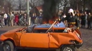 Late TV: Nieuwe bluswagen en nablussen brandweer Echt (1986)