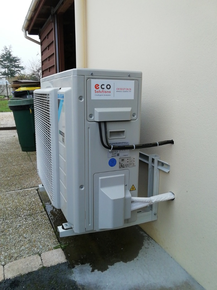 Installation d'une pompe à chaleur air/air par Eco Solutions