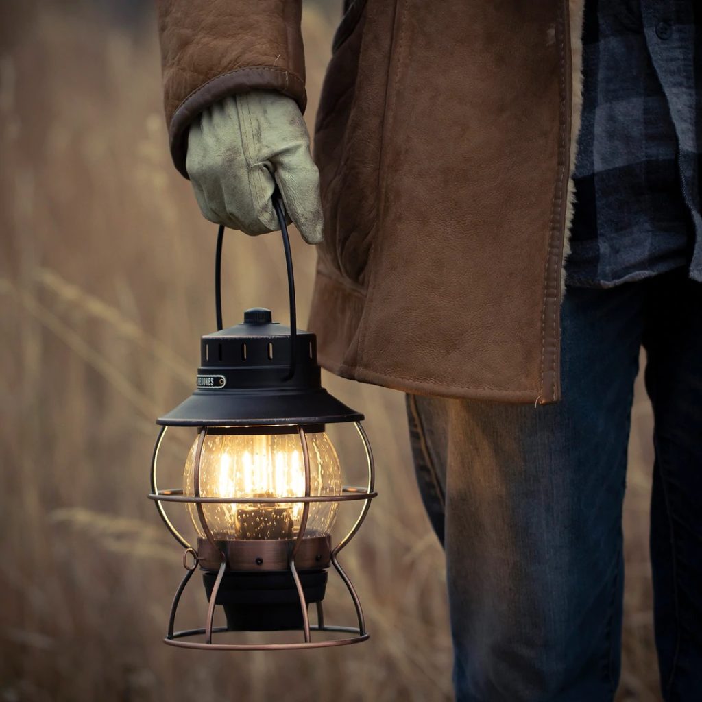 Barebones Railroad Lantern
Bild: Barebones