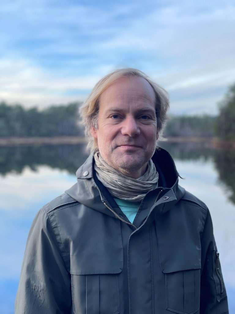 Portrait photo of Frode Haltli