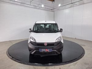 Découvrez les meilleurs utilitaires d'occasion à Namur chez Eeramautos.