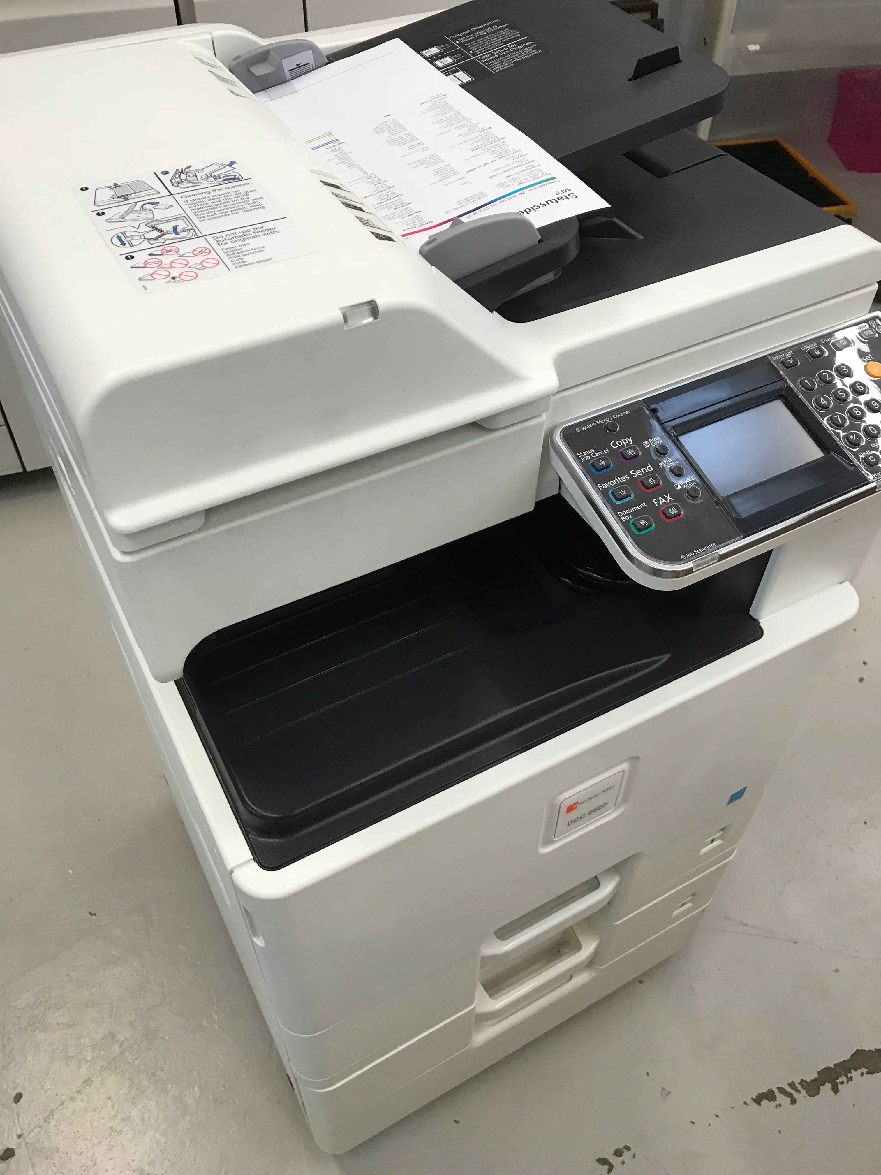 Brugt kopimaskine og printer