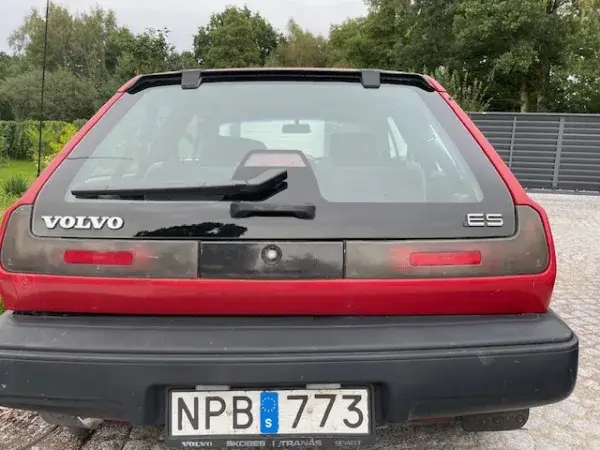 Volvo 480, besiktning till 2026, skattefri <strong>MÄRKE/MODELL: </strong>Volvo<strong> </strong>480 <strong>DRAGKROK: </strong>Nej <strong>BRÄNSLE: </strong>Bensin <strong>VÄXELLÅDA: </strong>Manuell <strong>ÅRSMODELL: </strong>1988 Skattebefriad. Besiktigad till 2026.