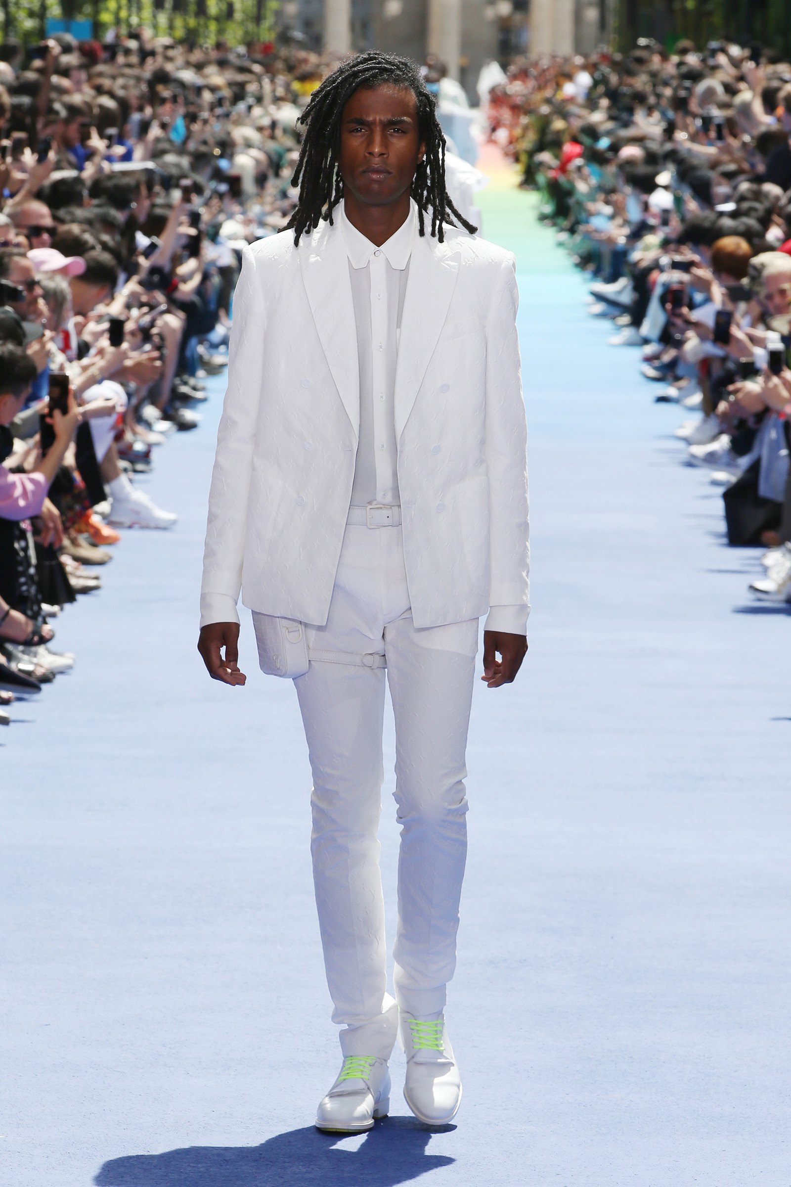 El look de primavera del hombre Louis Vuitton