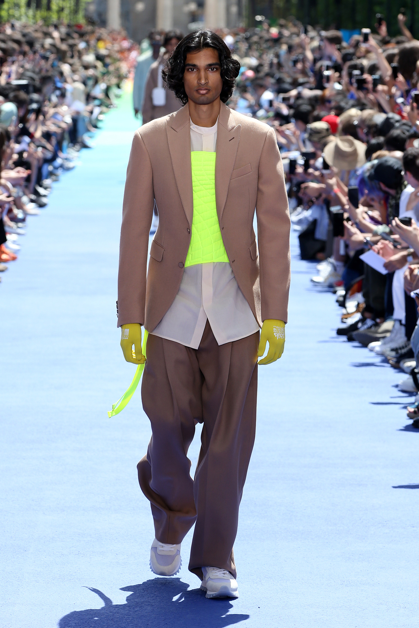 Louis Vuitton reinventa al hombre para la primavera-verano 2019