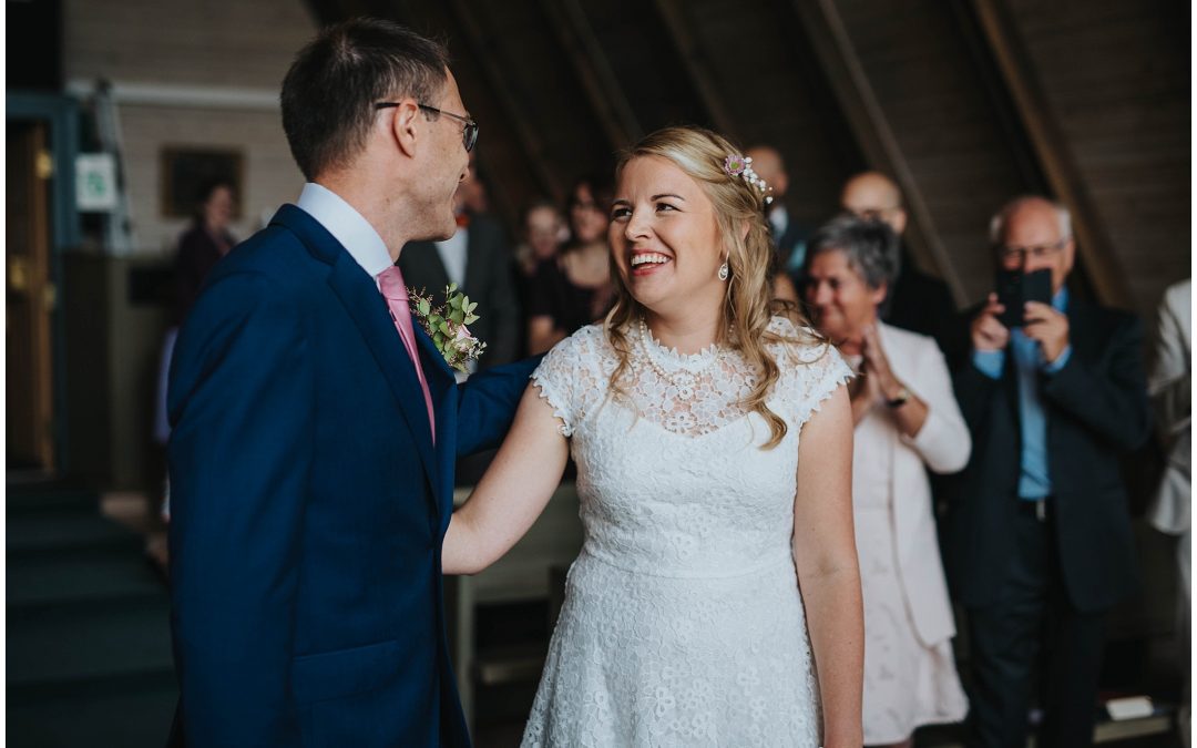 Maria och Magnus bröllop i Lida Kyrka i Tullinge