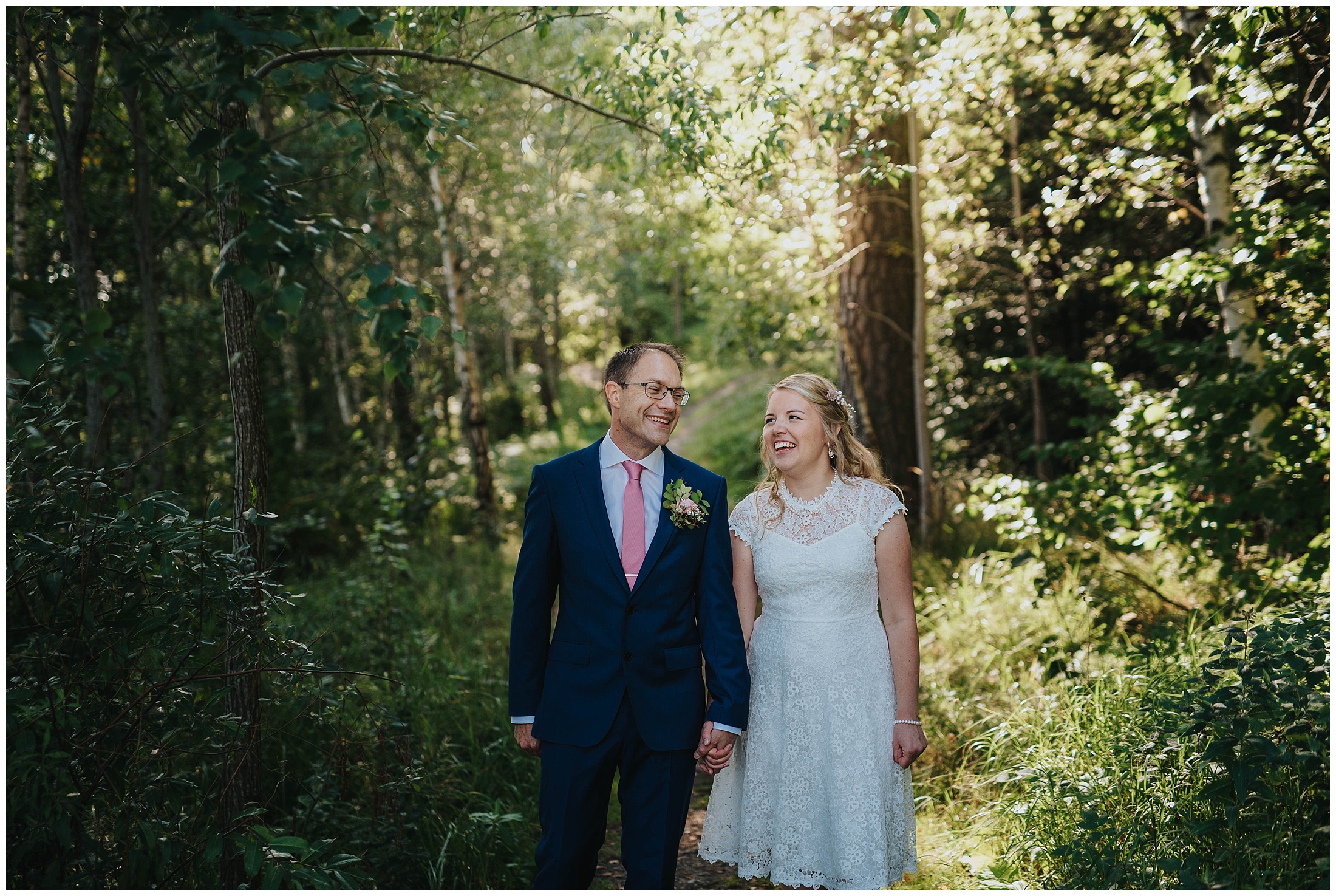 Maria och Magnus bröllop i Lida Kyrka i Tullinge