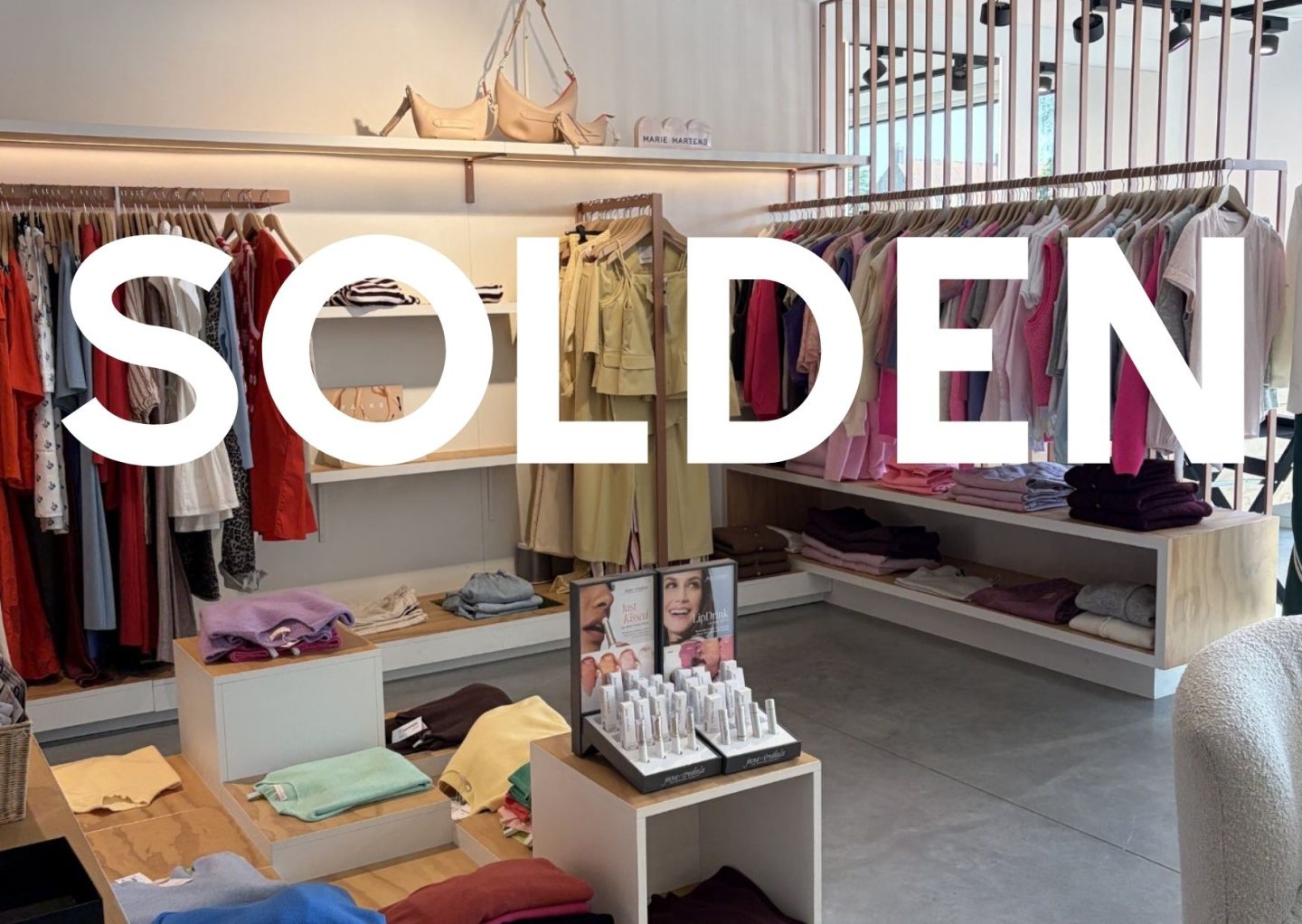 Shop de zomercollectie nu aan extra korting!