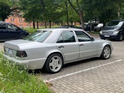 Mercedes-Benz 500E full