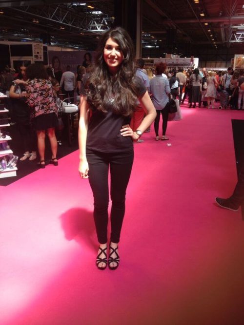 Birmingham NEC Exhibition staffing agency - Elpromotions easilocks