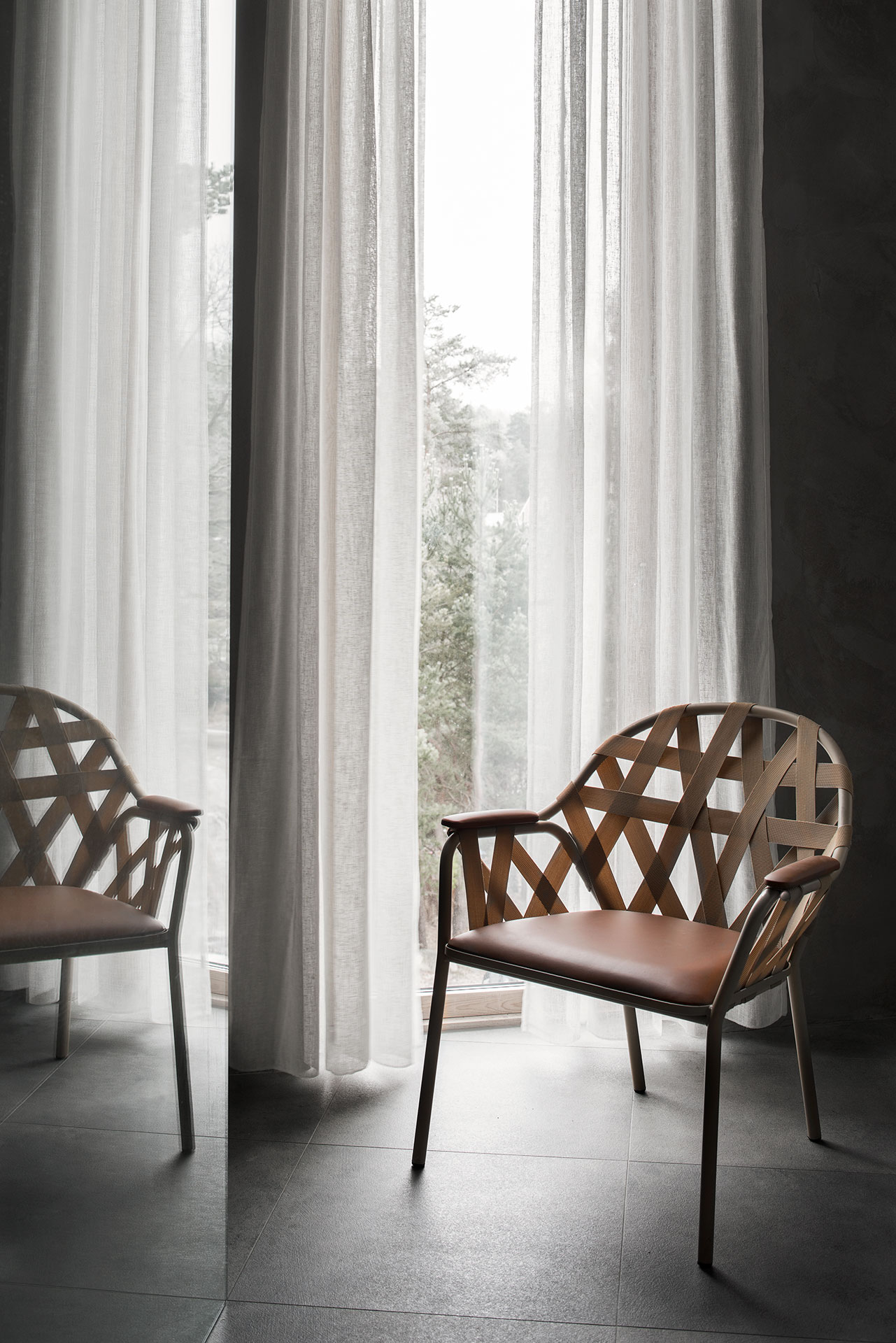 ire_mobel-agda_design_front.jpg