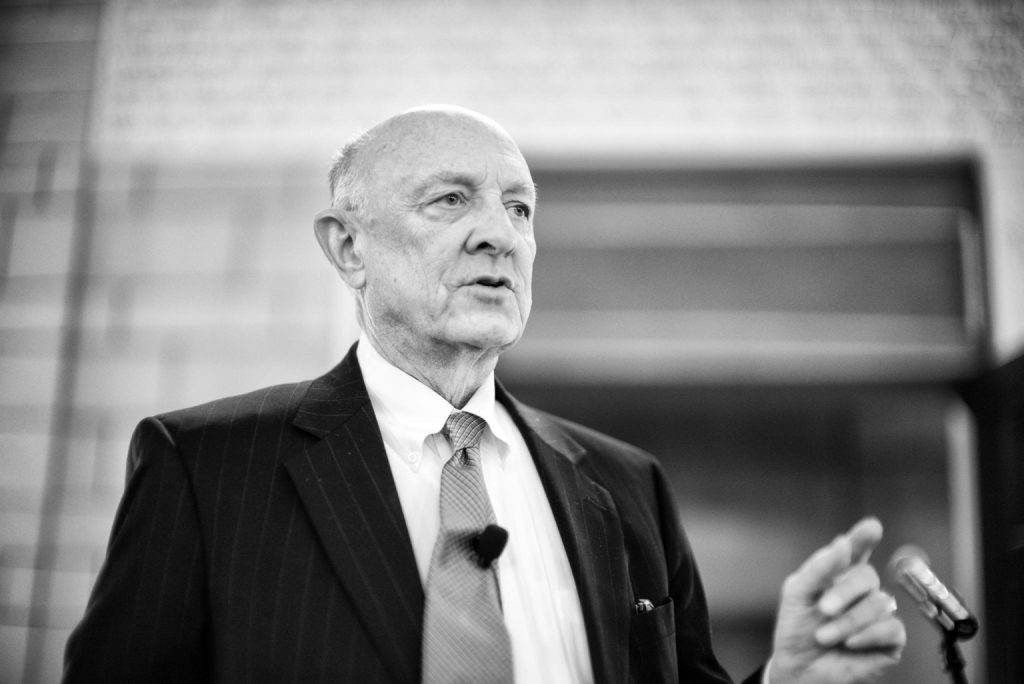Robert James Woolsey Jr. 16° Direttore della Central Intelligence Agency © Credito immagine: Flickr / Christopher Michel