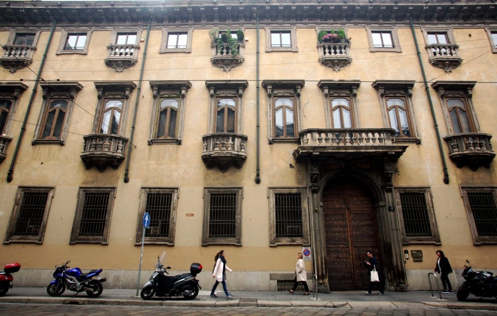 Palazzo Acerbi in Corso di Porta Romana, dove abitò l'uomo conosciuto come "Il Diavolo di Milano"