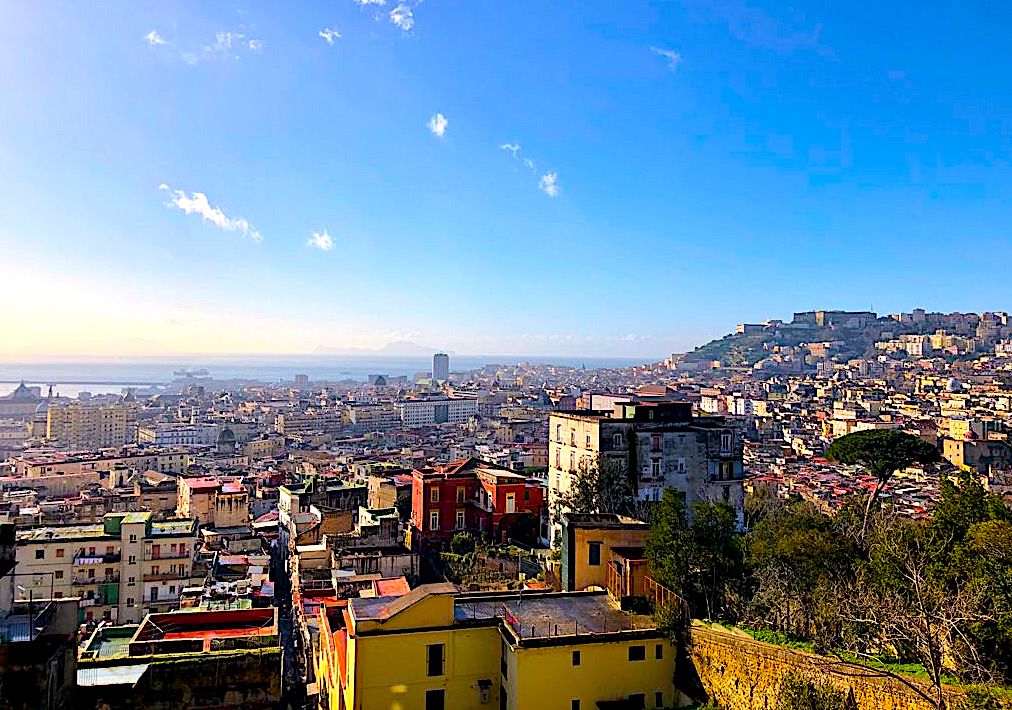 Bella ‘Mbriana: panorama di Napoli