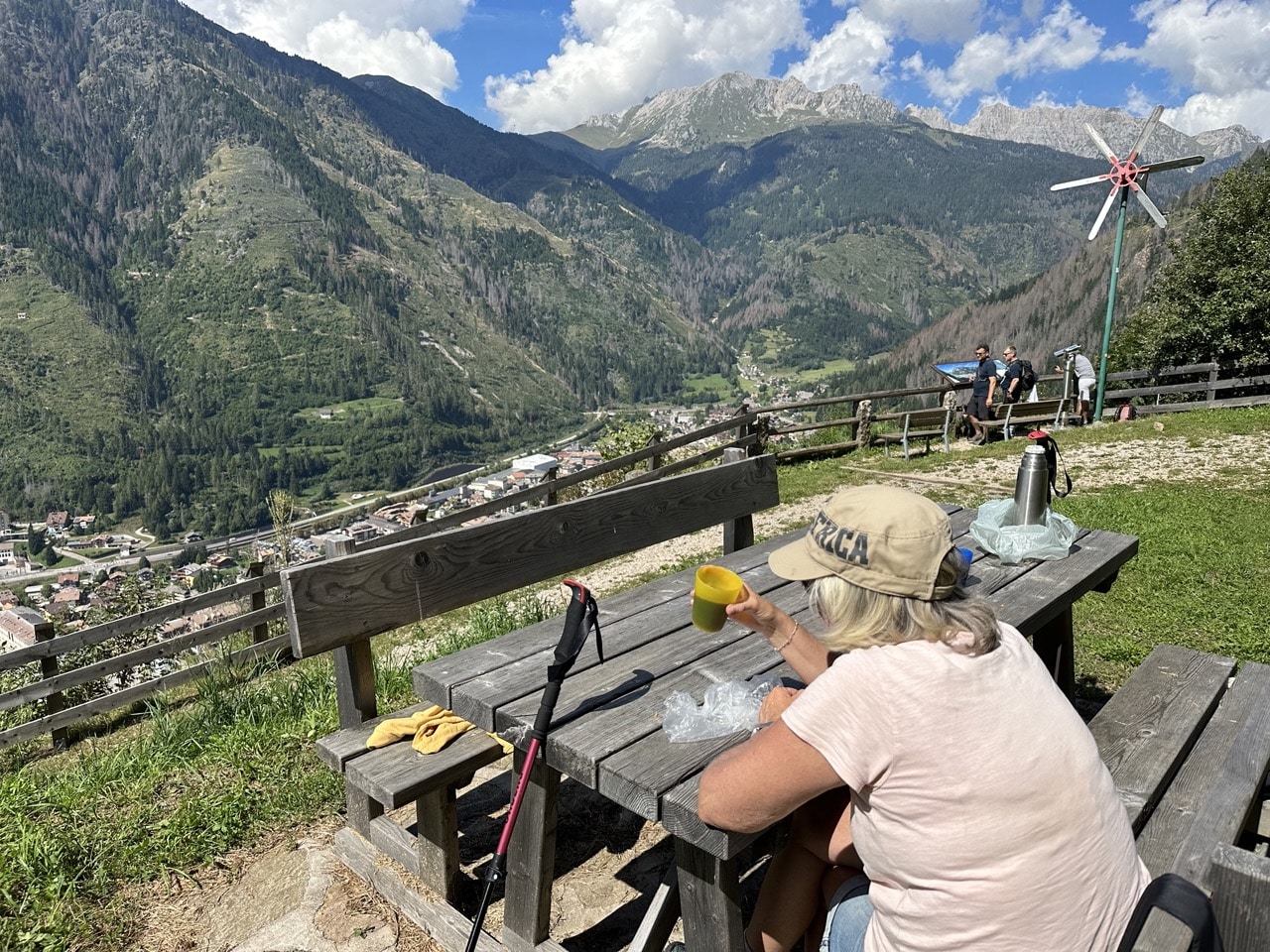 Vandring Dolomiterna Italien