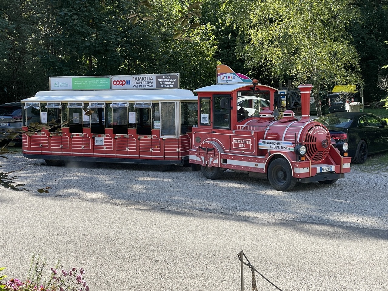 Vandring Dolomiterna Italien