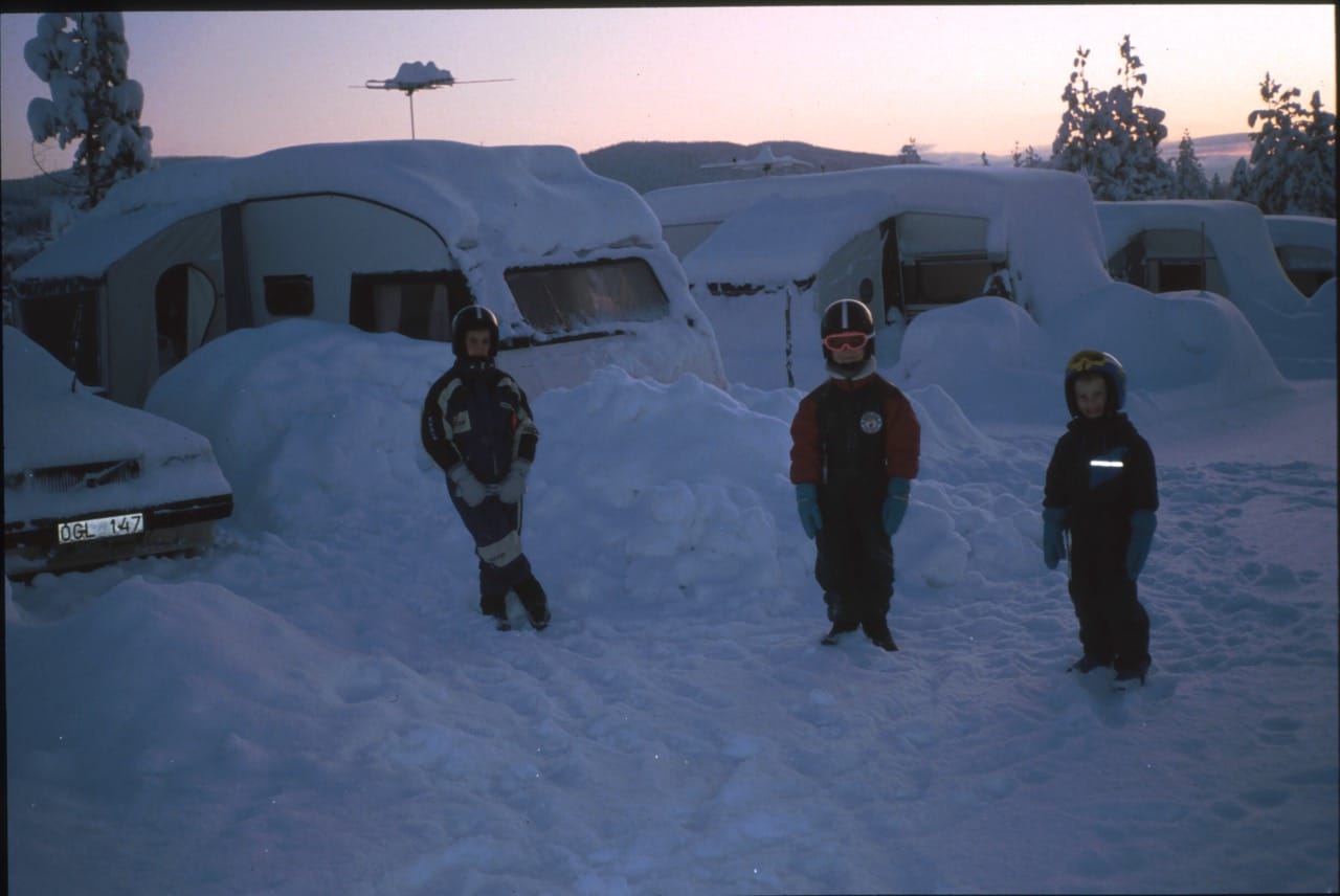 Vintercamping Husvagn Snö