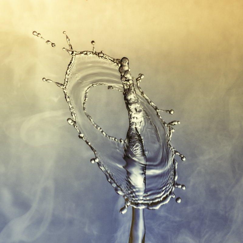 Erik Brede Photography - Droplet Collision 4