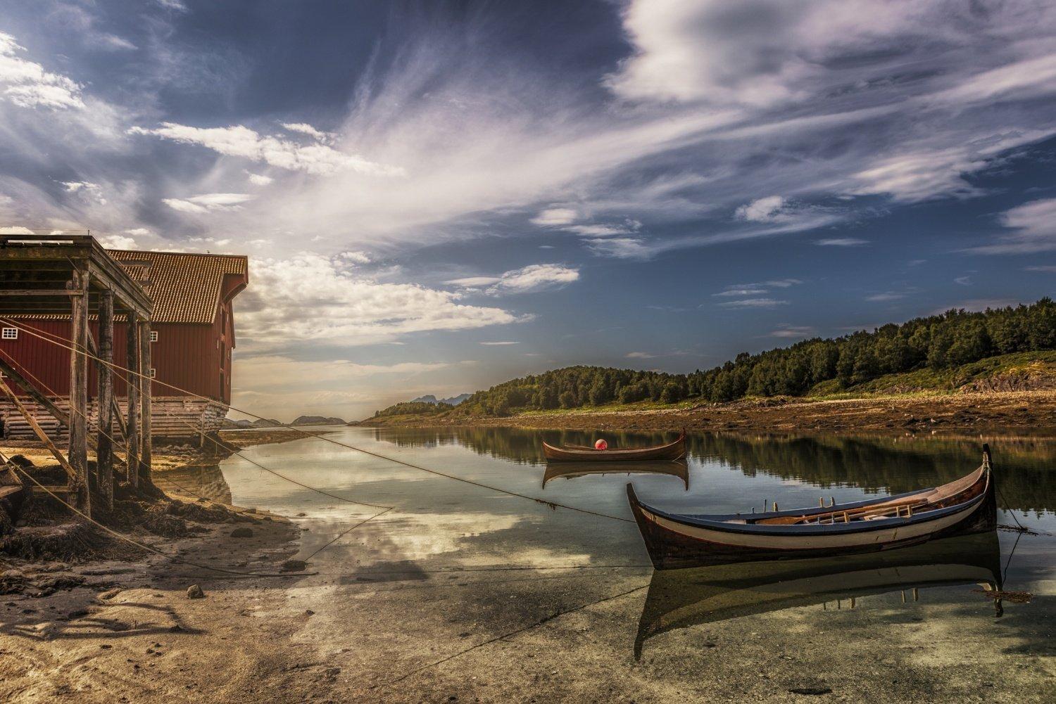 Erik Brede Photography - Anchored Boats