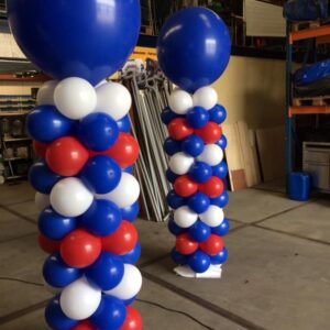 ballon pilaar rood wit blauw