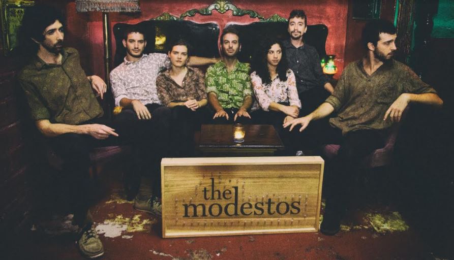 Entrevista: The Modestos, compañía de impro de Barcelona