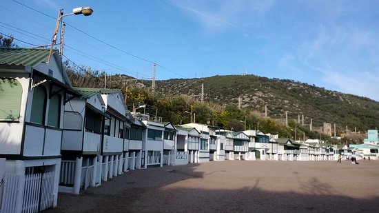 Playas escondidas de Barcelona - ¡DE LO MEJORCITO!