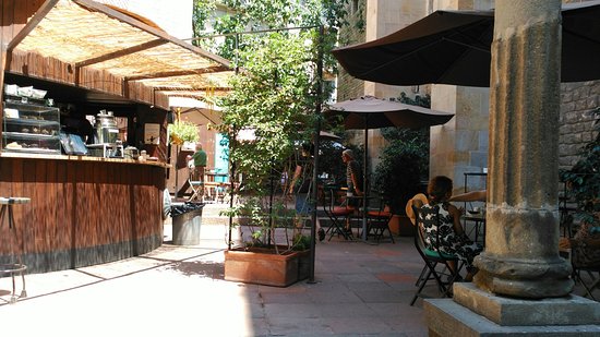 8 terrazas con encanto en Barcelona