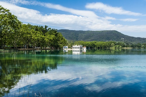 7 lagos cerca de Girona ideales para bañarse