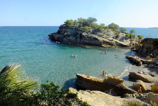 8 calas escondidas cerca de Barcelona