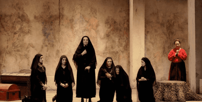 Crítica: La casa de Bernarda Alba - al Teatre Apolo