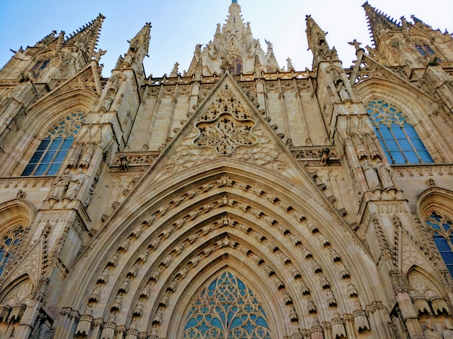 Los monumentos famosos de Barcelona - ¡Indispensables!