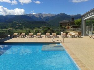 Hoteles de montaña con piscina climatizada en Cataluña