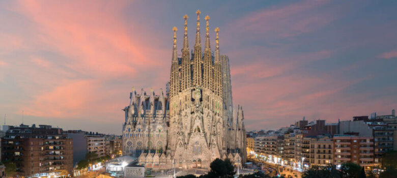 6 monumentos históricos en Barcelona que te enamorarán