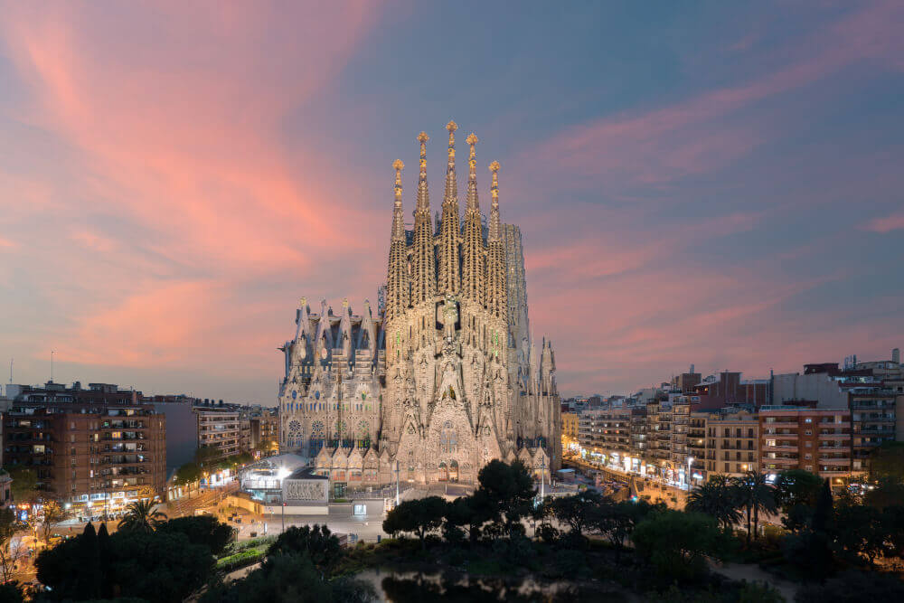 6 monumentos históricos en Barcelona que te enamorarán