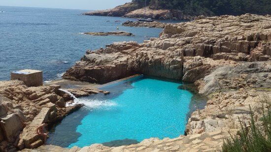 Descubre las piscinas naturales en Begur