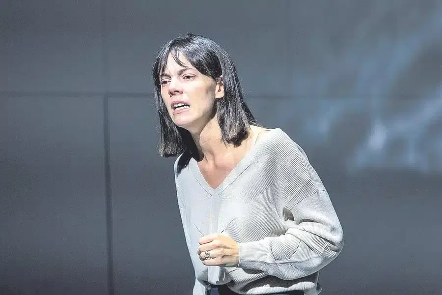 Crítica: Prima Facie con Vicky Luengo - Teatre Poliorama