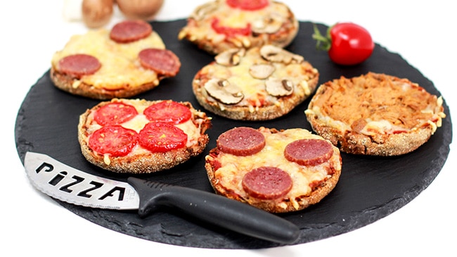 Schnelle TOASTIE MINI PIZZA - leckerer Snack