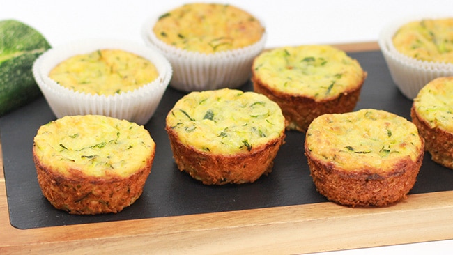 Herzhafte ZUCCHINI KÄSE MUFFINS